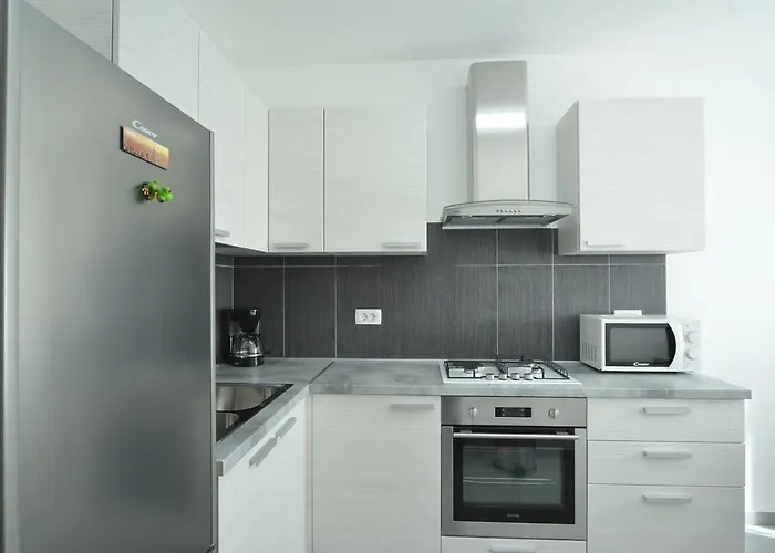 Dina 52 Апартаменты *